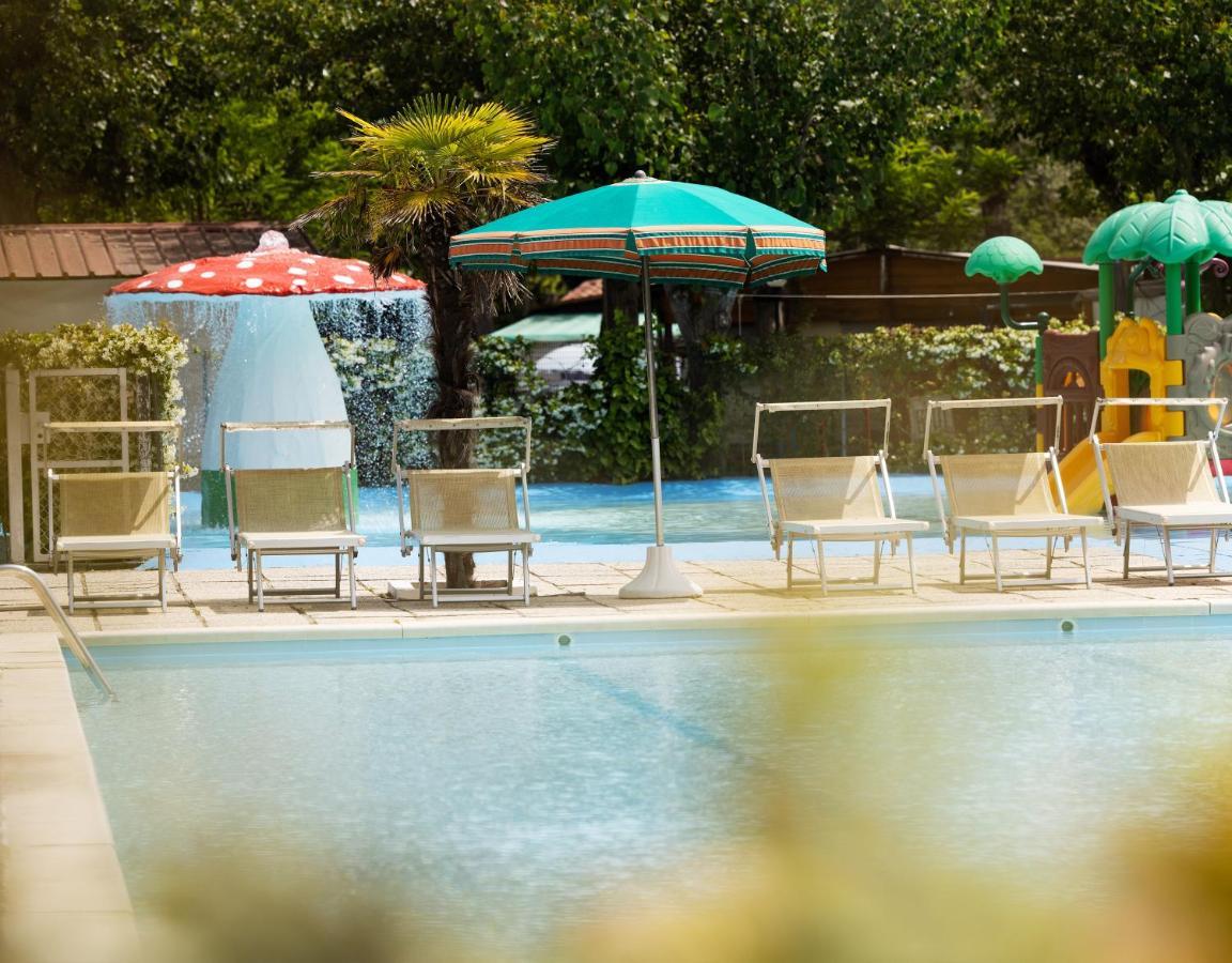 Camping Classe Village ลีโด ดิ ดันเต ภายนอก รูปภาพ